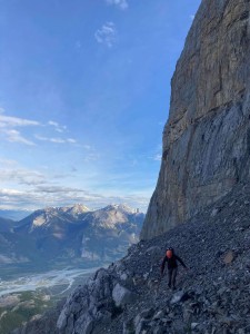 Approach Roche Miette        